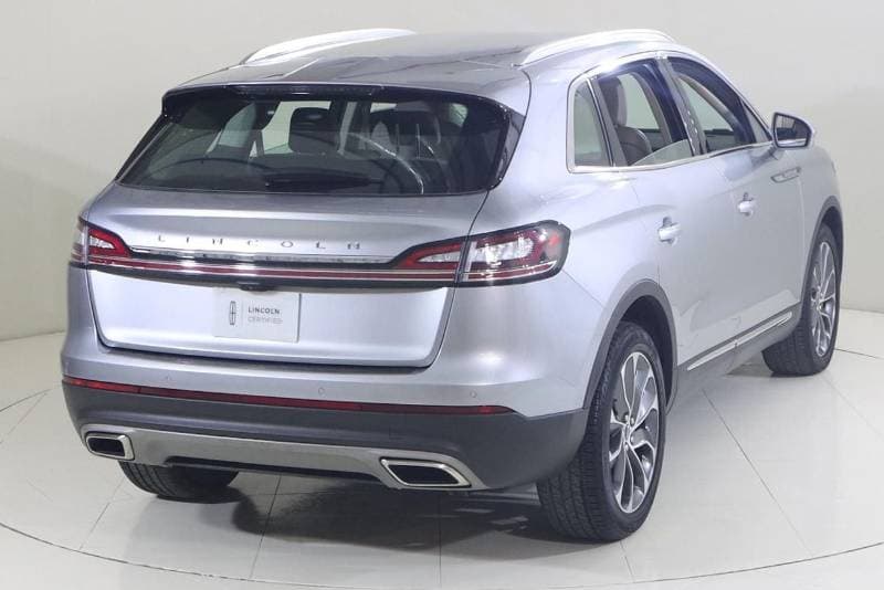2022 Lincoln Nautilus PREMIERE thumbnail 2