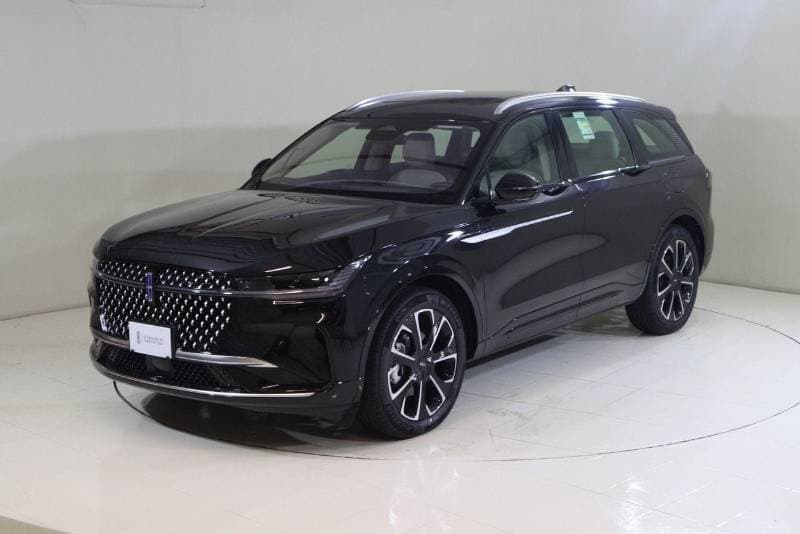 2025 Lincoln Nautilus RESERVE II