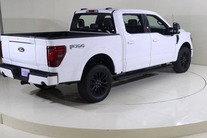 2024 Ford F 150 LARIAT thumbnail 5