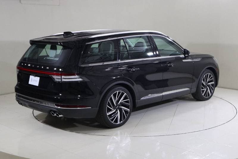 2025 Lincoln Aviator RESERVE thumbnail 8