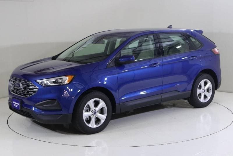 2022 Ford Edge SE thumbnail 3