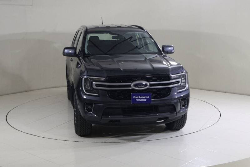 2025 Ford Everest XLS thumbnail 6