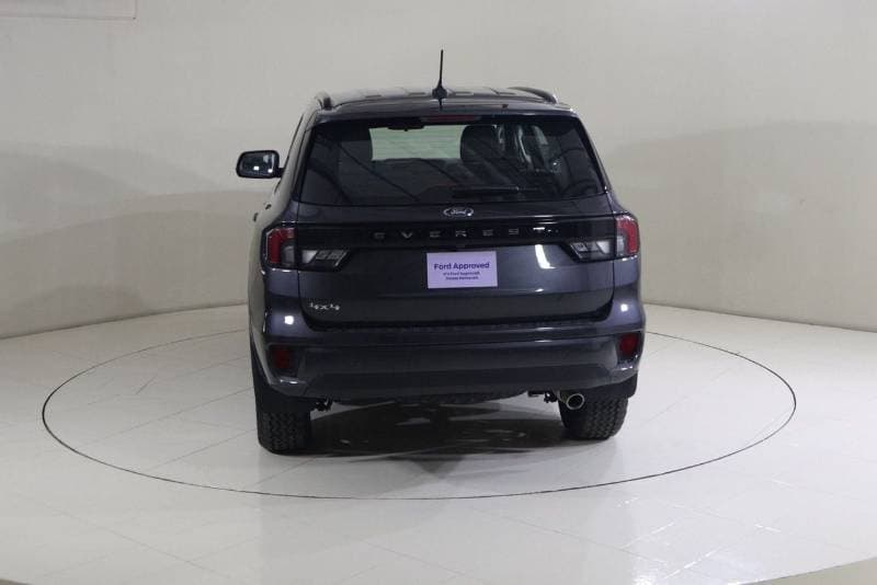 2025 Ford Everest XLS thumbnail 5