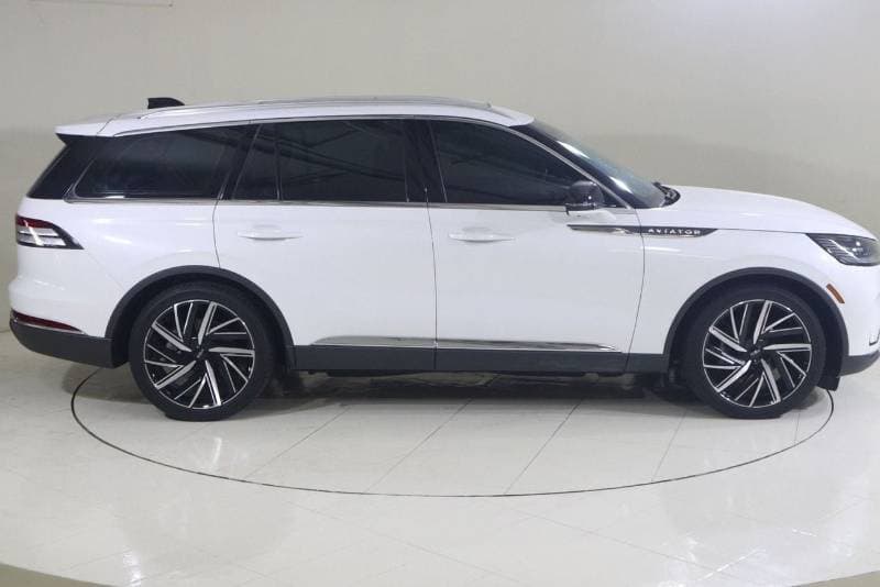2025 Lincoln Aviator RESERVE thumbnail 7