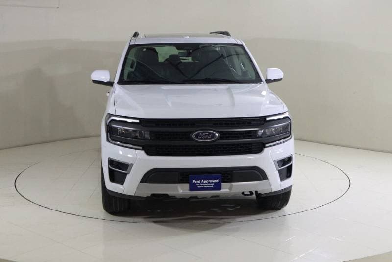 2022 Ford Expedition XLT thumbnail 5