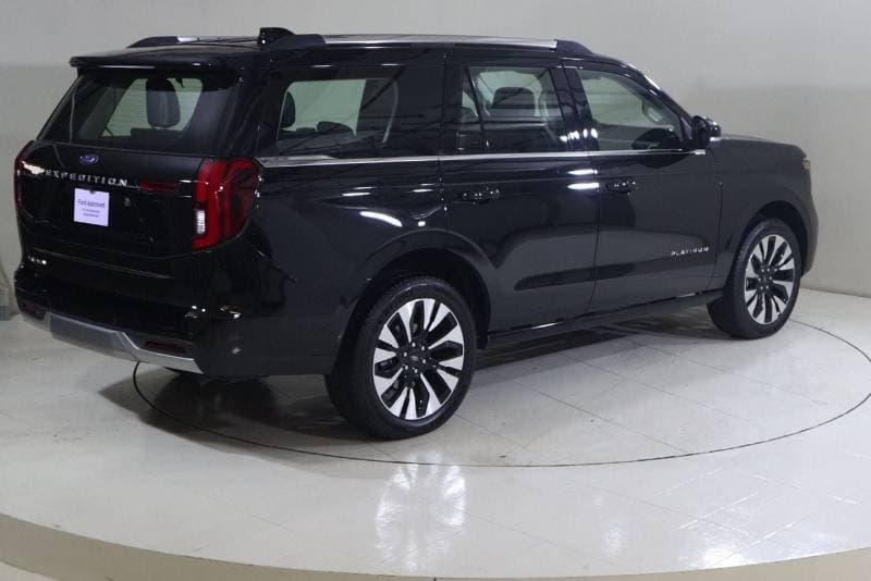 2025 Ford Expedition PLATINUM thumbnail 8