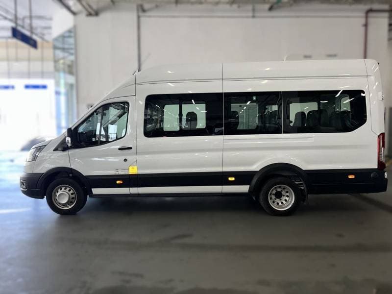 2025 Ford Transit thumbnail 3