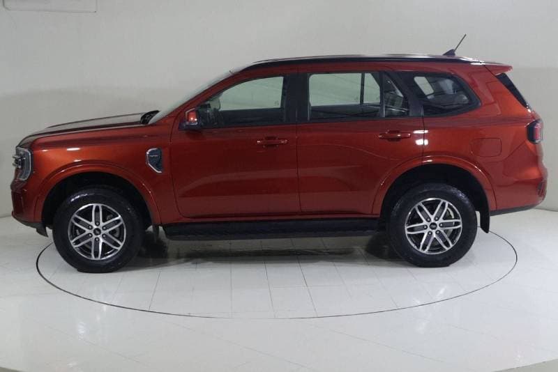 2024 Ford Everest XLT thumbnail 4