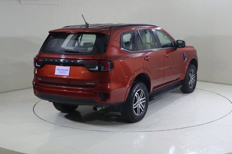 2024 Ford Everest XLT thumbnail 2