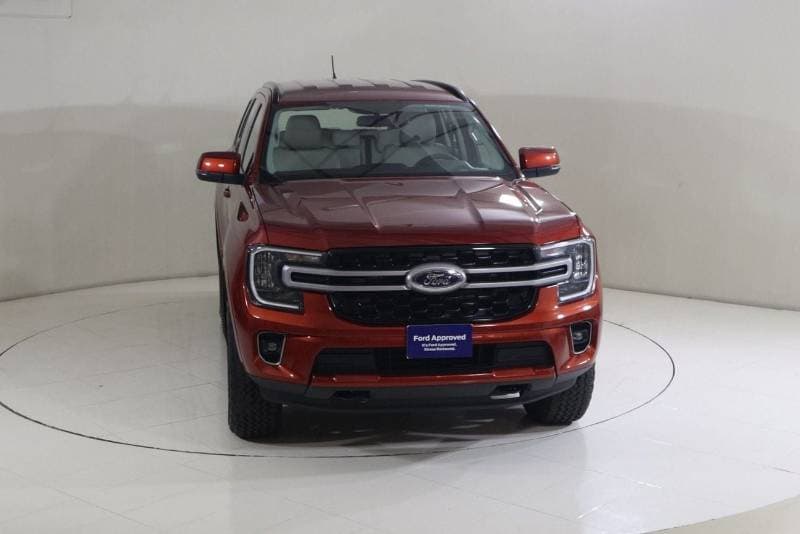 2024 Ford Everest XLS thumbnail 6