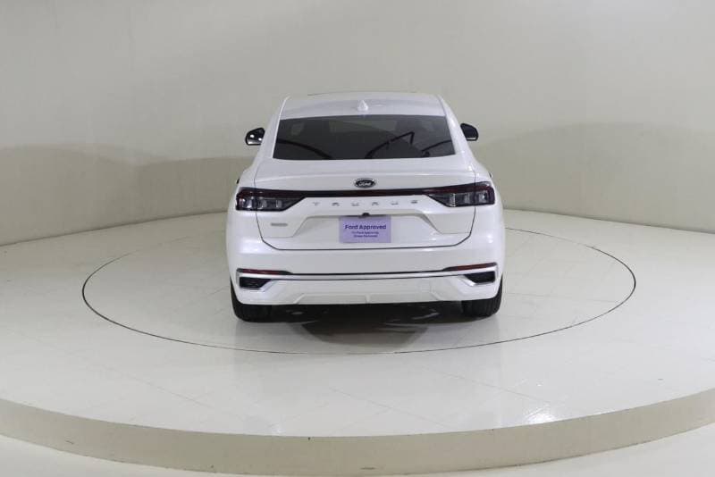 2024 Ford Taurus AMBIENTE thumbnail 6