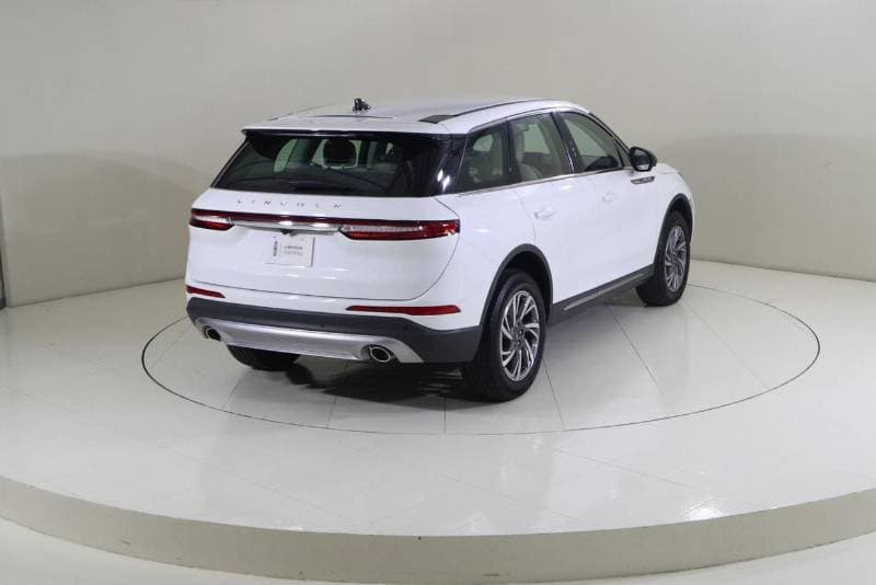 2023 Lincoln Corsair STANDARD AWD thumbnail 2