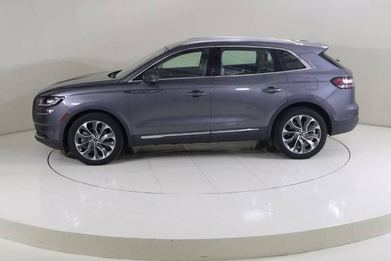 2022 Lincoln Nautilus PREMIERE thumbnail 3