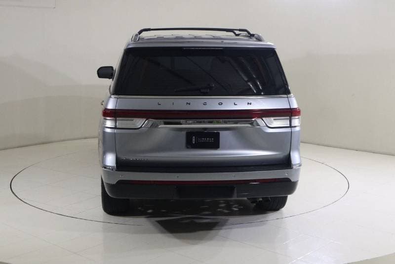2024 Lincoln Navigator PRESIDENTIAL thumbnail 5