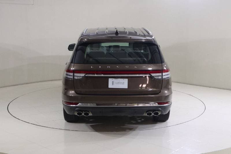 2022 Lincoln Aviator STANDARD thumbnail 7