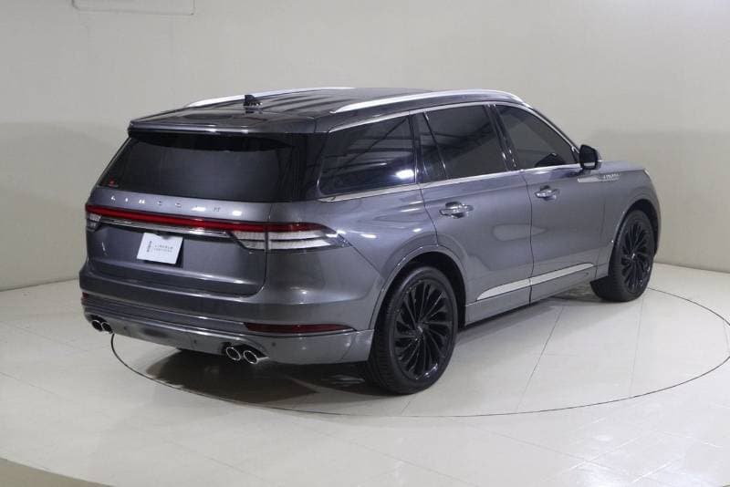 2021 Lincoln Aviator RESERVE thumbnail 2