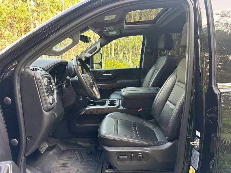 2023 GMC Sierra DENALI thumbnail 8