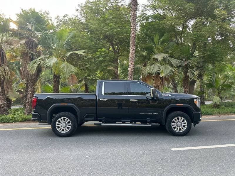 2023 GMC Sierra DENALI thumbnail 6