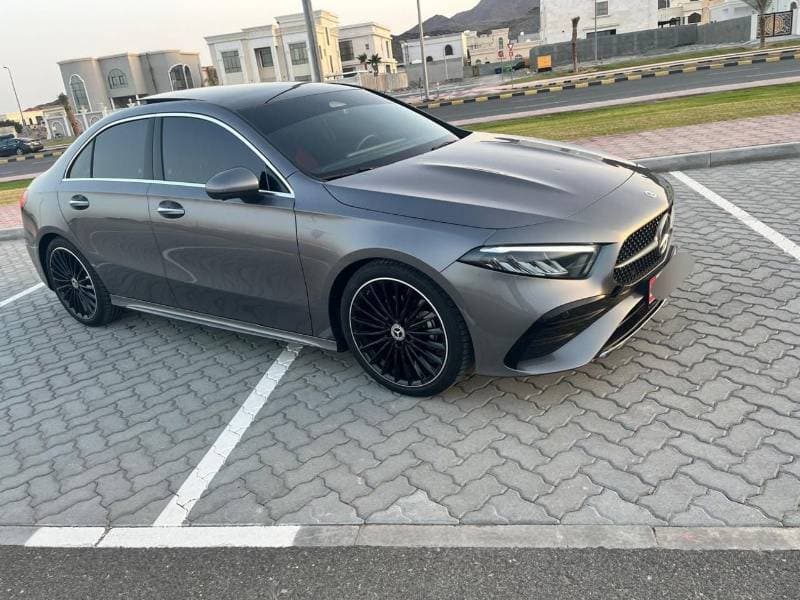 2024 Mercedes Benz A 200 AMG thumbnail 2