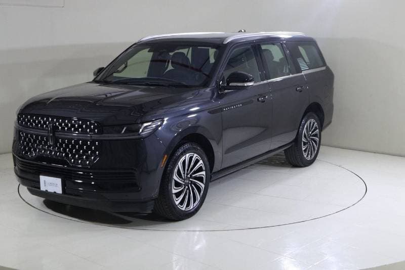 2025 Lincoln Navigator PRESIDENTIAL
