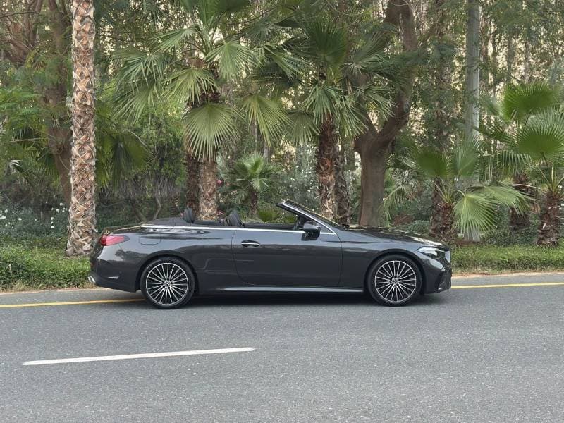 2025 Mercedes Benz CLE200 Diesel thumbnail 5