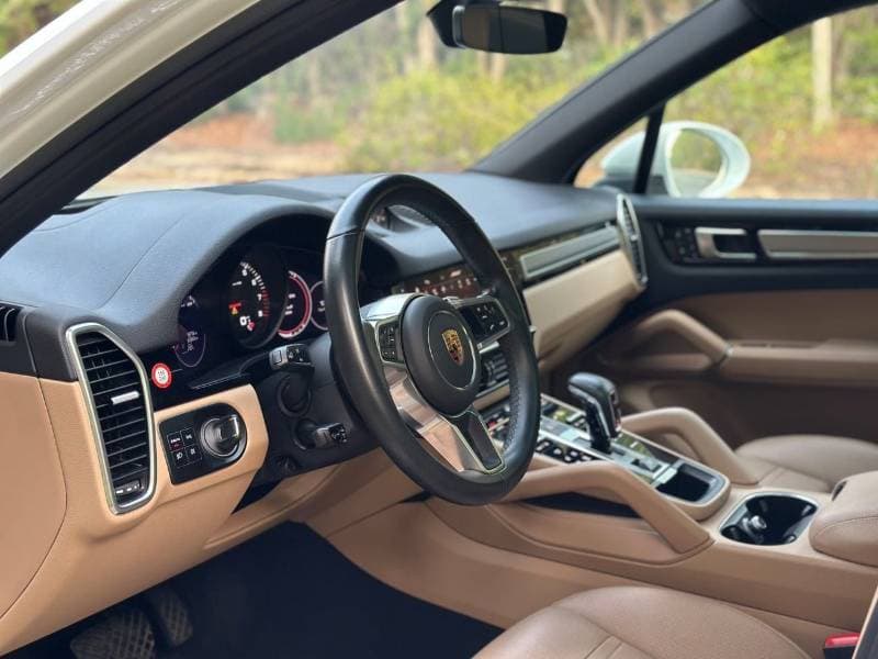 2022 Porsche Cayenne PLATINUM EDITION thumbnail 8