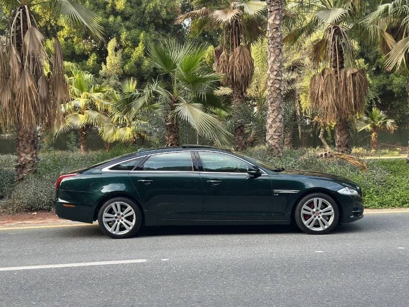 2014 Jaguar XJ LUXURY thumbnail 6
