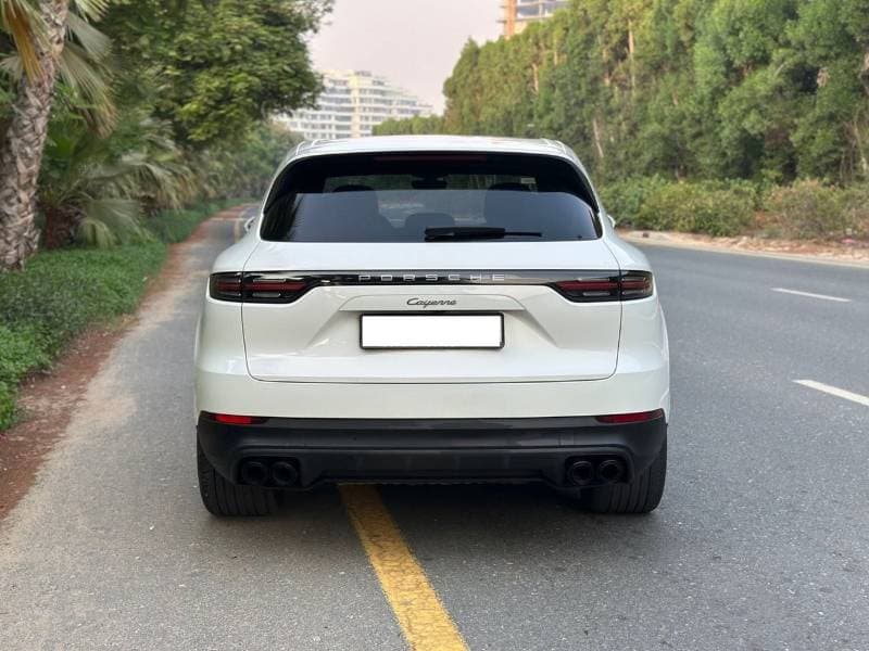 2022 Porsche Cayenne PLATINUM EDITION thumbnail 5