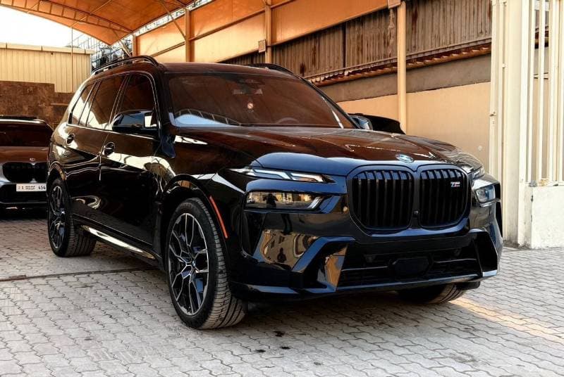 2025 BMW X7 M60i XDRIVE