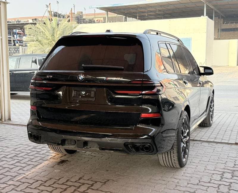 2025 BMW X7 M60i XDRIVE thumbnail 7
