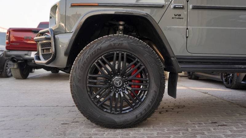 2023 Mercedes Benz G 63 AMG 4X42 thumbnail 3