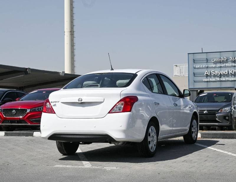 2023 Nissan Sunny SV thumbnail 6