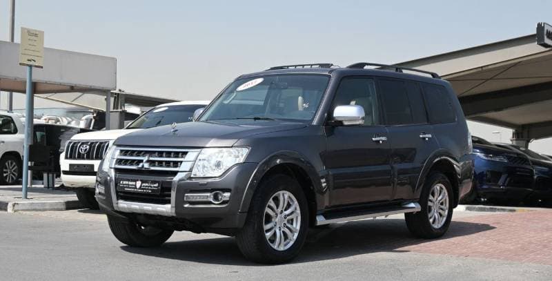 2017 Mitsubishi Pajero GLS H/L PLATINUM thumbnail 3