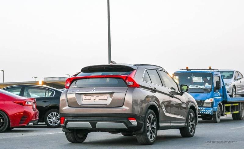 2018 Mitsubishi Eclipse thumbnail 5