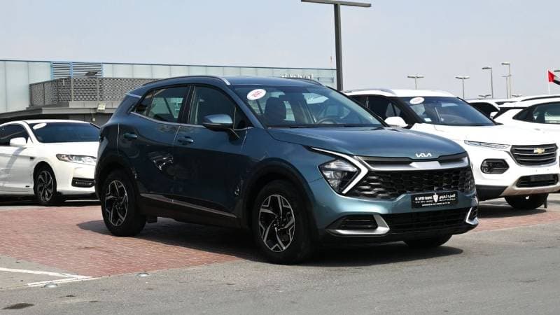 2023 Kia Sportage EX thumbnail 3