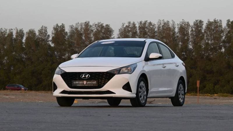 2023 Hyundai Accent GL thumbnail 2