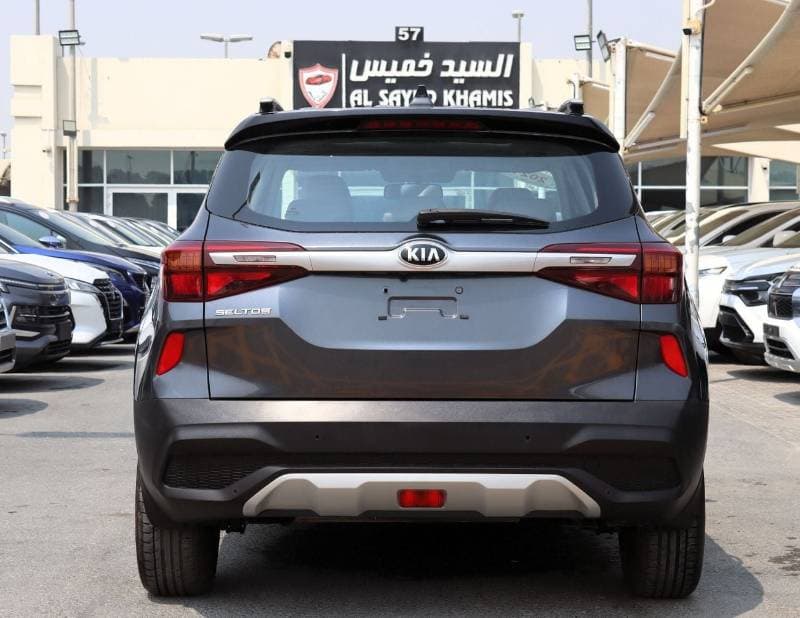 2021 Kia Seltos EX thumbnail 4