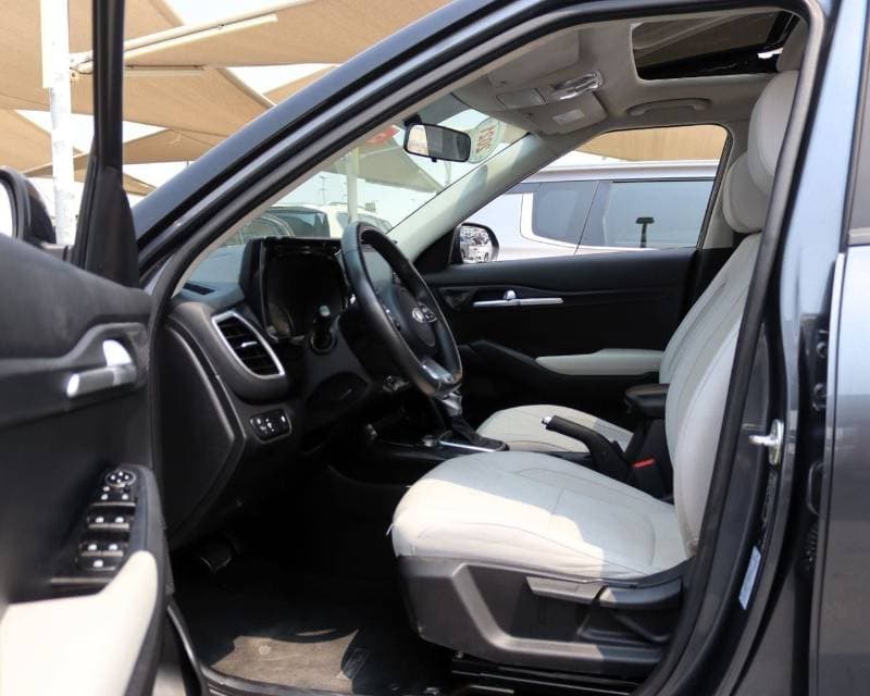 2021 Kia Seltos EX thumbnail 7