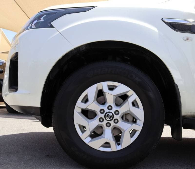 2022 Nissan X Terra SE thumbnail 7
