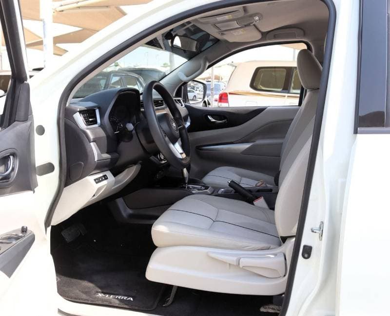 2023 Nissan X Terra SE thumbnail 8