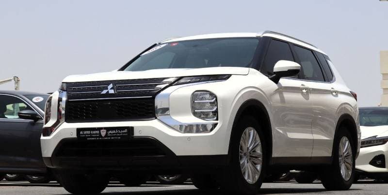 2023 Mitsubishi Outlander GLX MIDLINE thumbnail 3