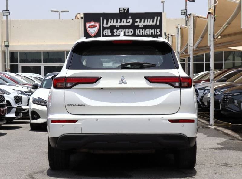 2023 Mitsubishi Outlander GLX MIDLINE thumbnail 4