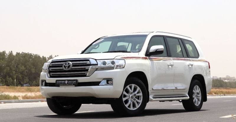 2020 Toyota Land Cruiser GXR thumbnail 3