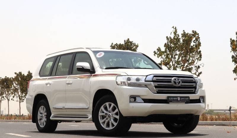 2020 Toyota Land Cruiser GXR thumbnail 2