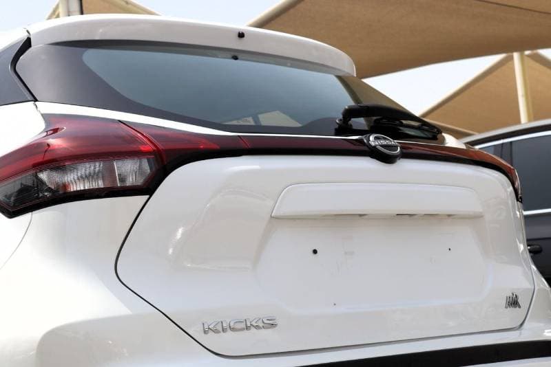 2024 Nissan Kicks S thumbnail 7