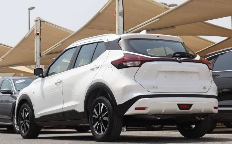 2024 Nissan Kicks S thumbnail 5
