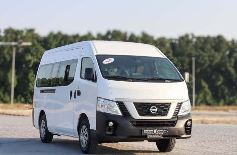 2022 Nissan Urvan STANDARD