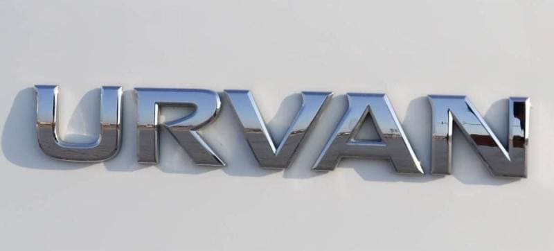 2022 Nissan Urvan STANDARD thumbnail 7