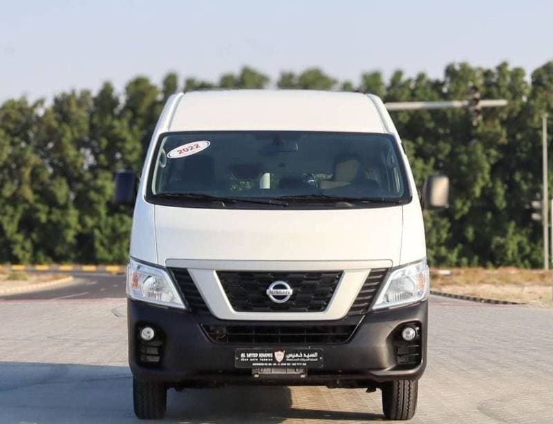 2022 Nissan Urvan STANDARD thumbnail 2