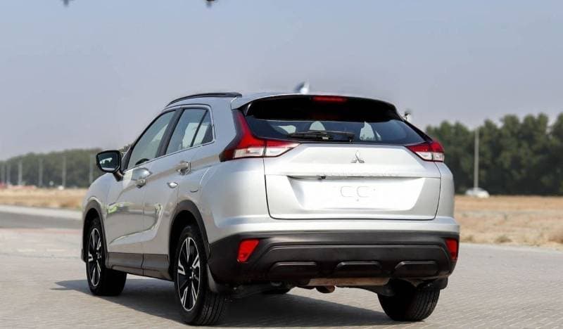 2022 Mitsubishi Eclipse Cross GLS HIGH LINE thumbnail 4